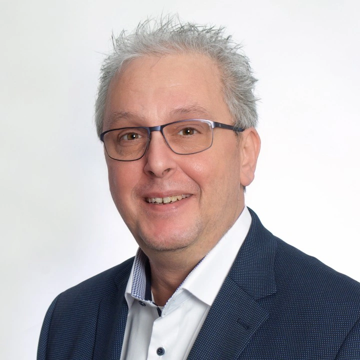 Portrait of Nino Messaoud, CIO at L-Bank